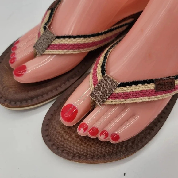 High Tide Women's Tan Pink Black Footwear Sandals Flip Flops size 9 - Picture 3 of 10